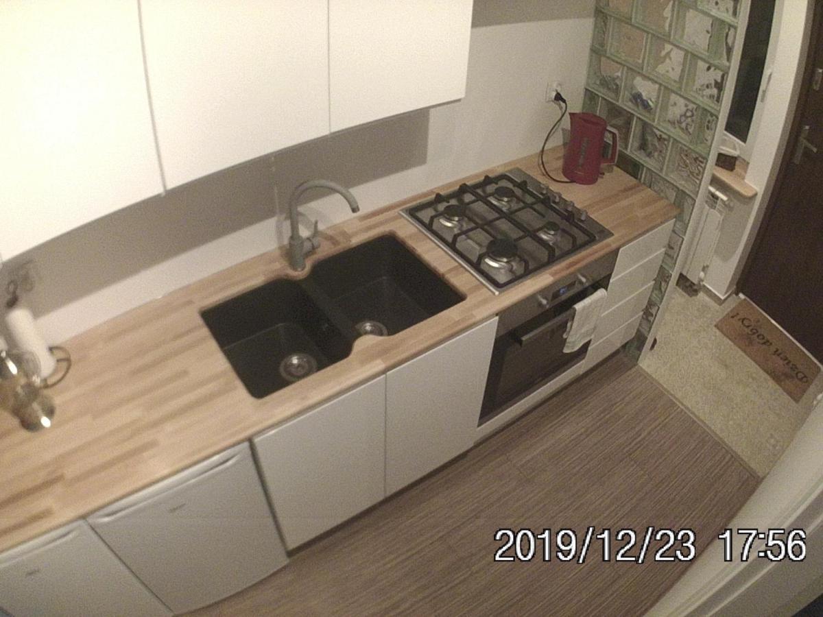Rent0Nline Brwinow Rooms Exterior foto